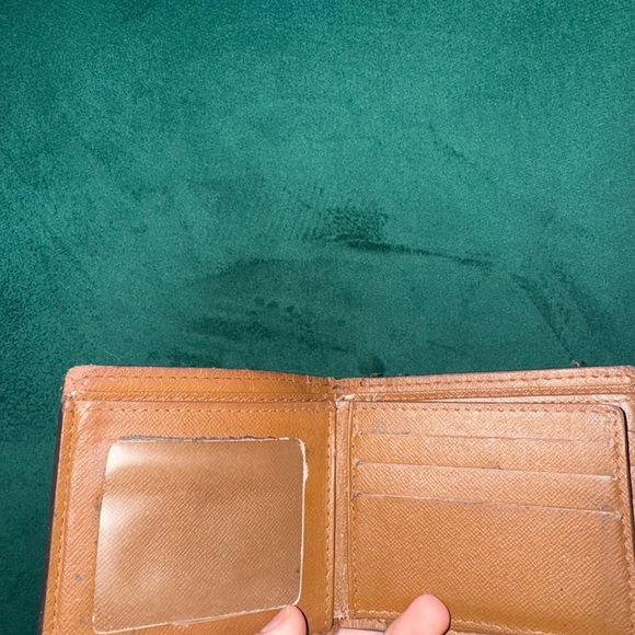 Monogram wallet - Picture 5 of 9